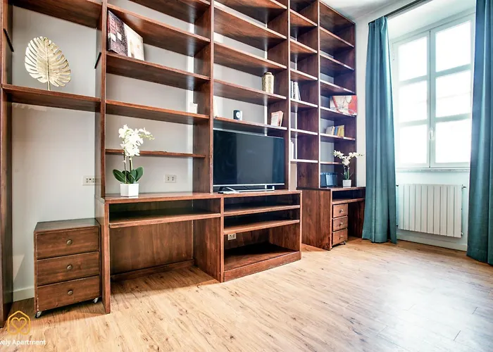 Lovely In - Volturno * 로마